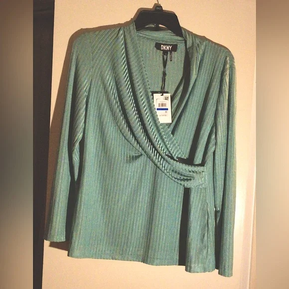 NWT - DKNY FRONT Crossover Blouse - Picture 1 of 5